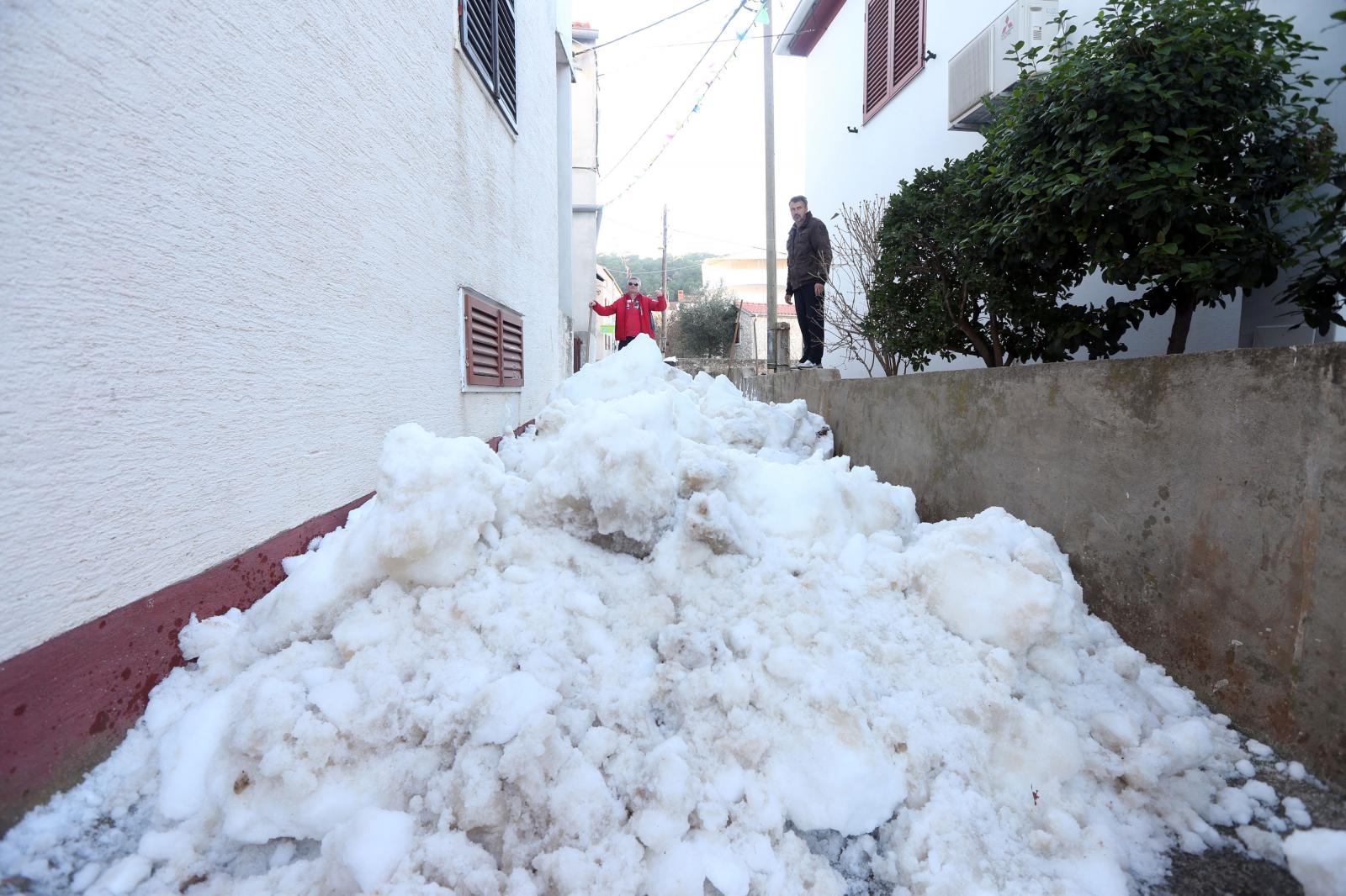 Skijaški spektakl u Velom Ižu: Pripreme za utrku “Iška kraljica”
