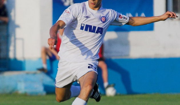 Image 1176827 (auto)