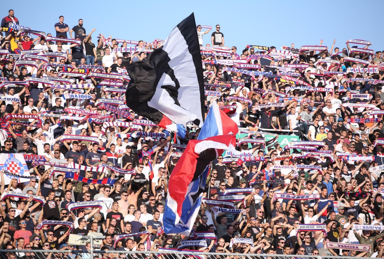 Poljud: Torcida i BBB napravili sjajnu atmosferu Poljud: Torcida i BBB napravili sjajnu atmosferu