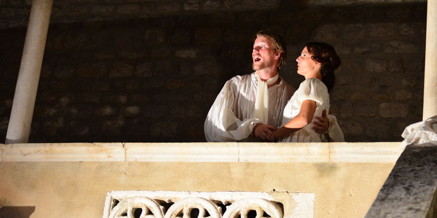 Palača Grisogono: “From Shakespeare with love” Palača Grisogono: “From Shakespeare with love”