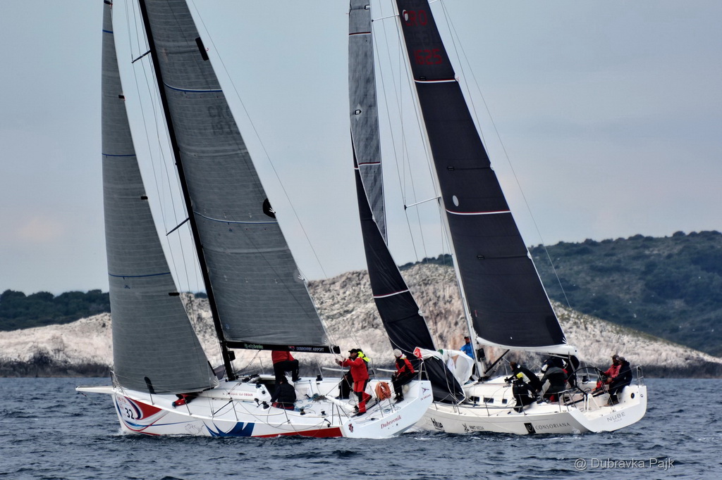 U hvarskom akvatoriju održana XXI. Uskršnja regata U hvarskom akvatoriju održana XXI. Uskršnja regata
