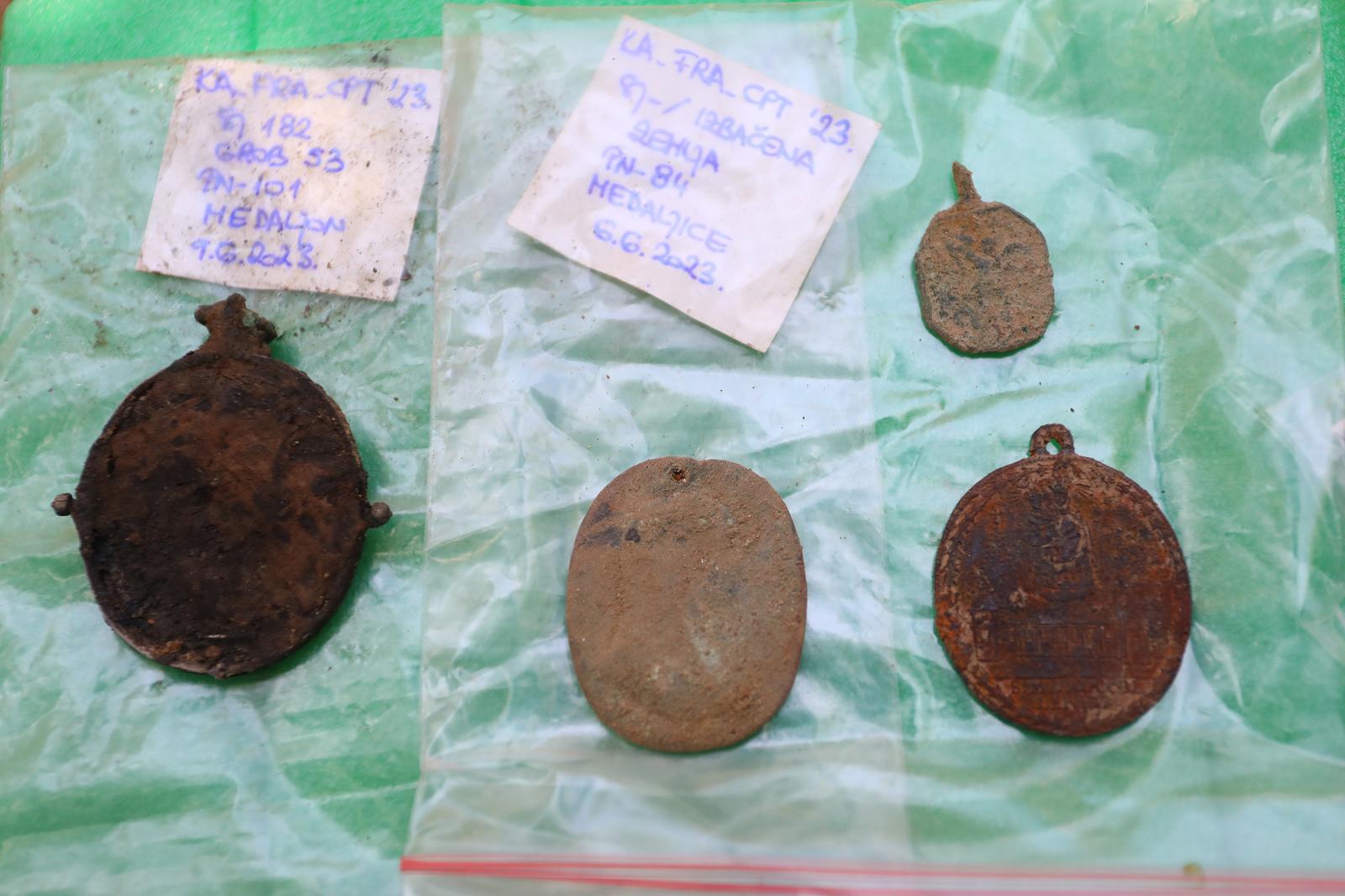 Pogledajte ovo vrijedno arheološko nalazište u Crkvi Presvetog Trojstva