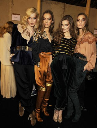 U backstageu (Moda.hr) U backstageu (Moda.hr)