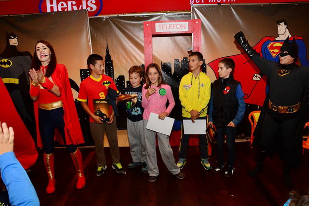 Superheroji u trgovinskom centru Supernova 25. listopada 2014. Foto: Iva Perinčić Superheroji u trgovinskom centru Supernova 25. listopada 2014. Foto: Iva Perinčić