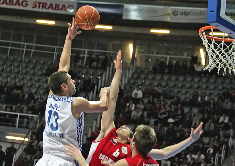 KK Zadar – KK Radnički (foto: Marin Gospić)