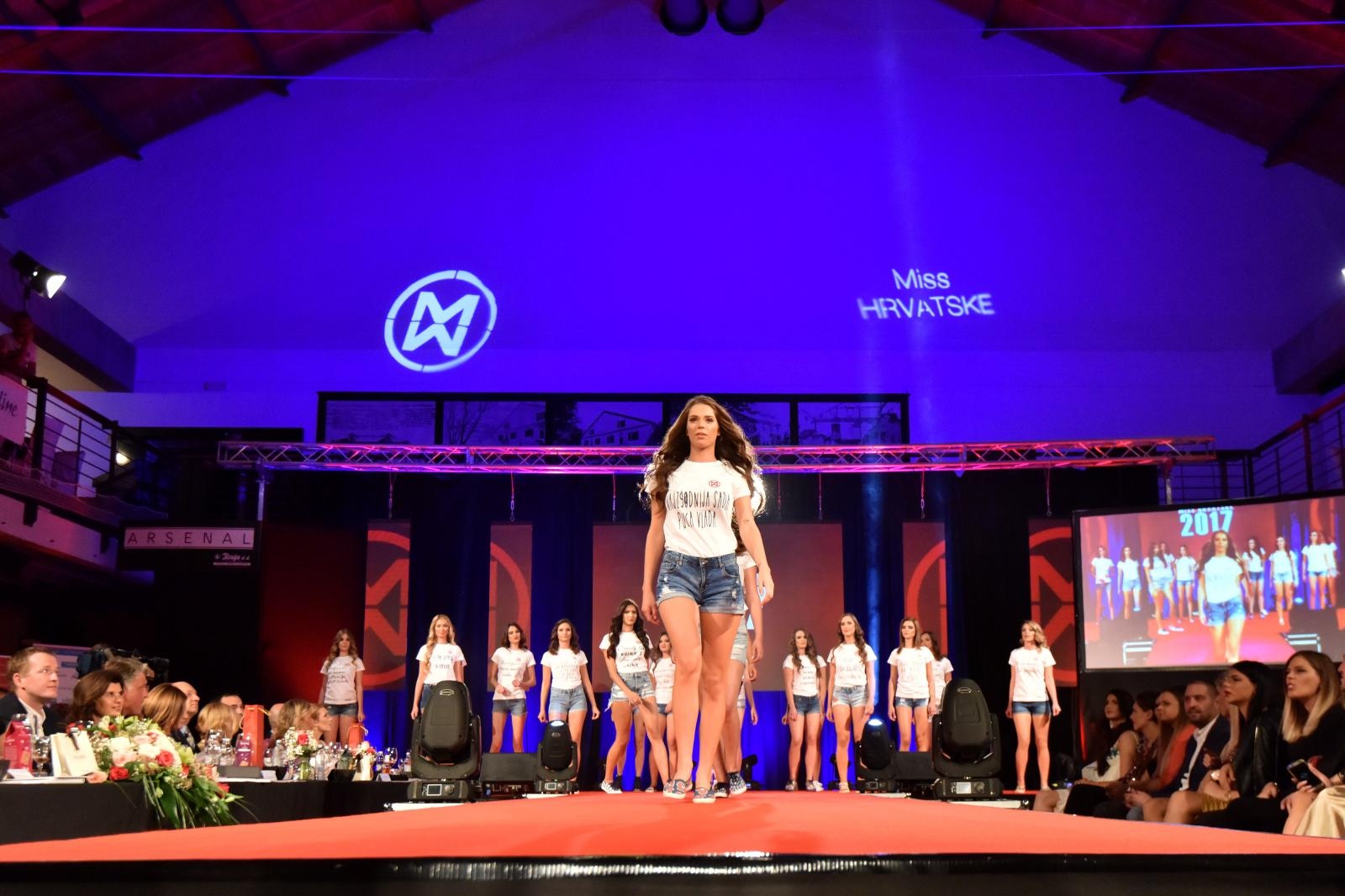 Zadar: Tea Mlinarić nova je Miss Hrvatske Zadar: Tea Mlinarić nova je Miss Hrvatske