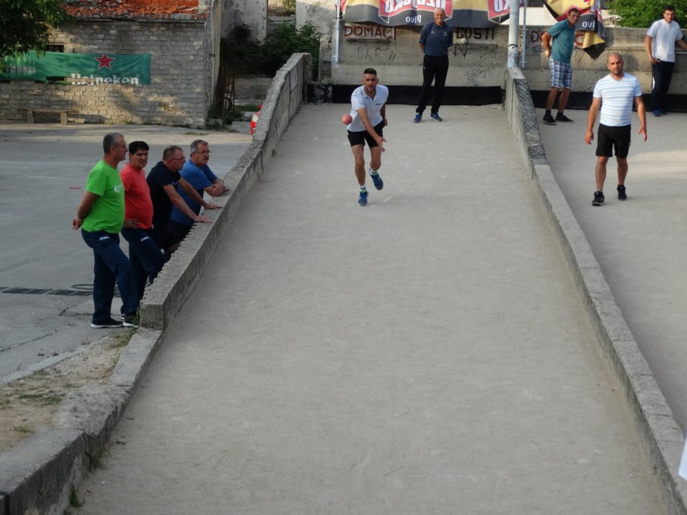 Ožujsko balote kup u Vukšiću