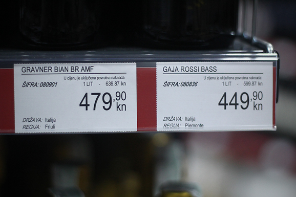 Image 871965 (auto) Image 871965 (auto)