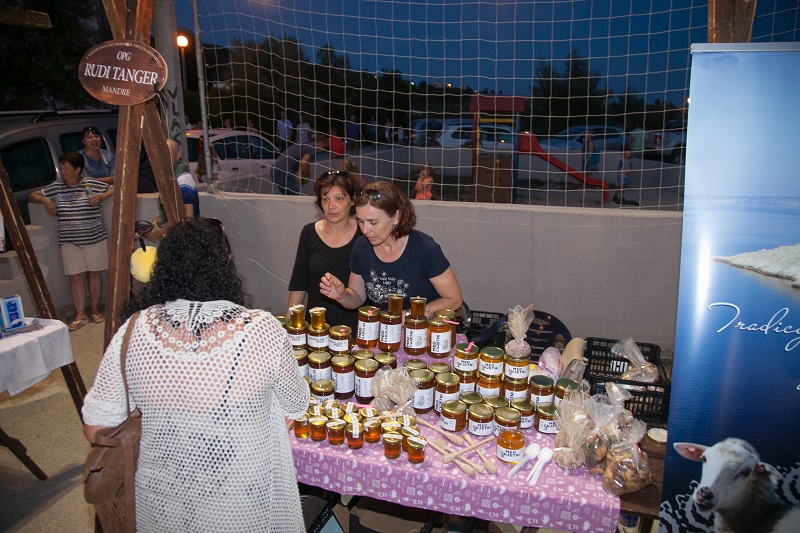 Vlašići: Sajam otočnih proizvoda “Od Luna do Fortice”