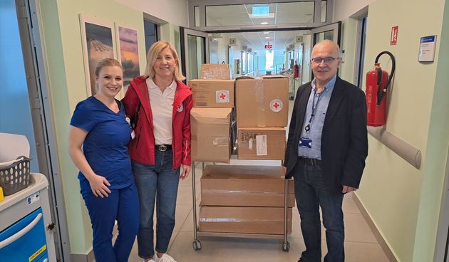 Gradsko društvo Crvenog križa Zadar donacijom higijenskih potrepština Pulmologiji OB Zadar obilježilo tjedan borbe protiv TBC-a