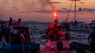 Veličanstven doček četvorice zadarskih Vatrenih od Gradskog mosta do Foruma