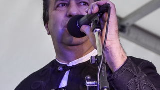 Paški zimski karneval 2018: Karnevalska povorka prošla ulicama grada do Pijace