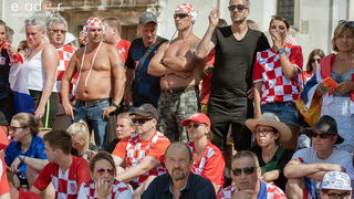 Navijačko ludilo u Zadru za vrijeme i nakon finala Svjetskog prvenstva Navijačko ludilo u Zadru za vrijeme i nakon finala Svjetskog prvenstva