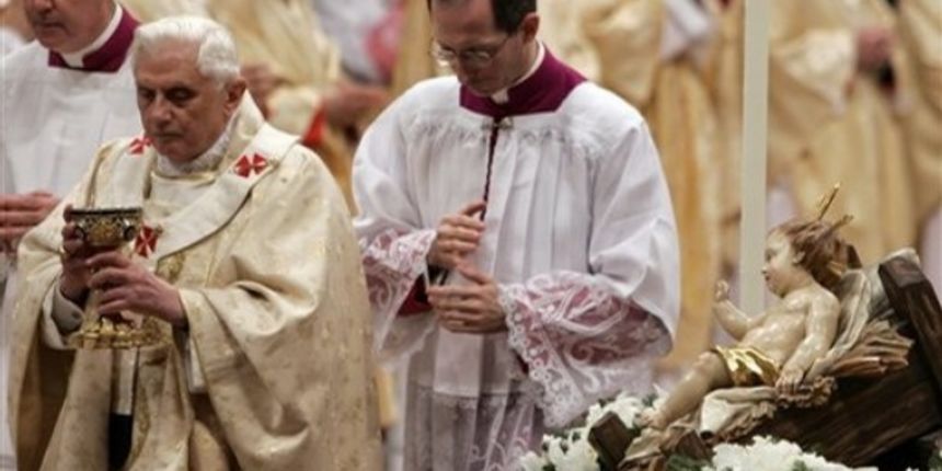 Vatikan – Božić 2008. u svijetu (Foto: Daylife.com) Vatikan – Božić 2008. u svijetu (Foto: Daylife.com)