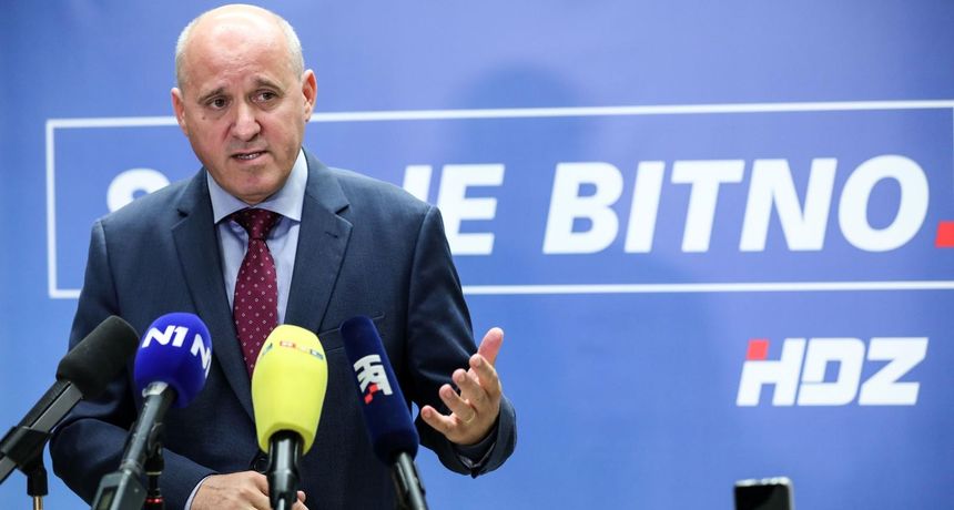 Branko Bačić Branko Bačić