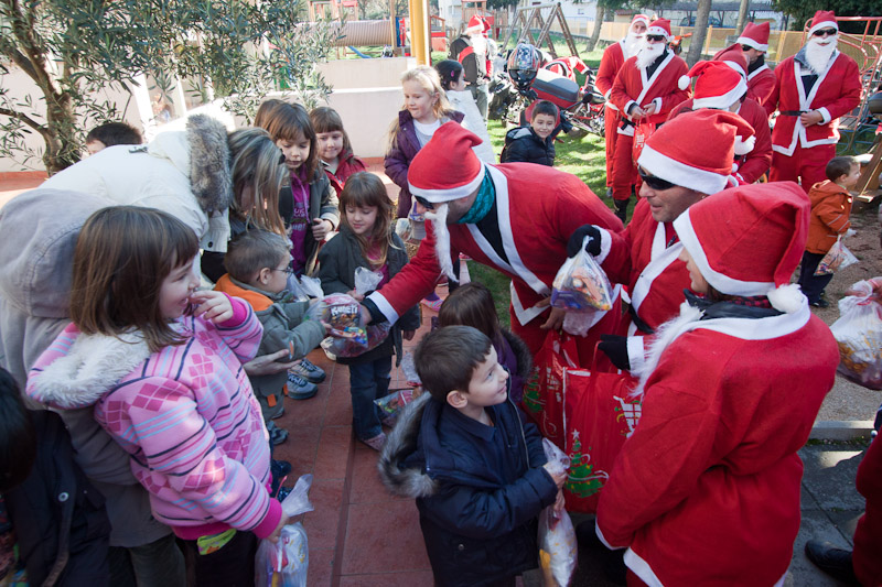 Biograd: Moto Mrazovi Duhovi u posjeti djecjim vrticima, Foto: Franjo Juric Biograd: Moto Mrazovi Duhovi u posjeti djecjim vrticima, Foto: Franjo Juric