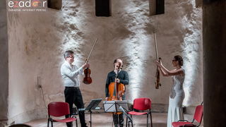 Virtuozi i Apoksiomen @ Sv. Donat Virtuozi i Apoksiomen @ Sv. Donat