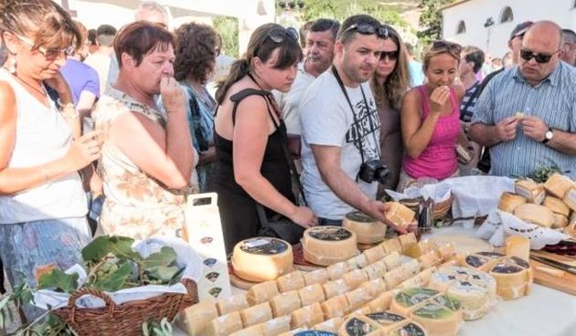 Festa od sira, Kolan, Pag