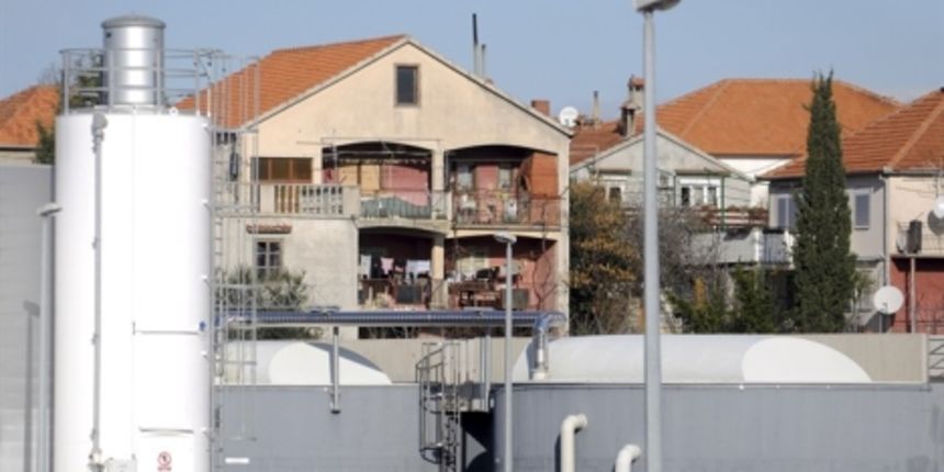 Postrojenje zadarske Odvodnje iz kojega se širi smrad u gradskoj četvrti Smiljevac, foto: Luka Gerlanc / CROPIX