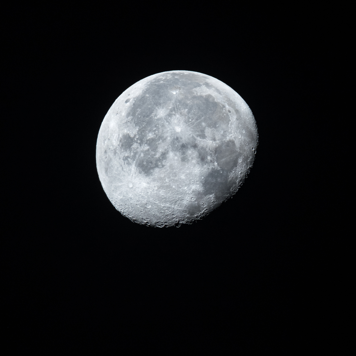 Čarobno jutro na Vranskom jezeru Čarobno jutro na Vranskom jezeru