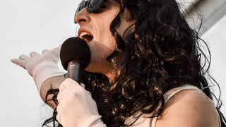 Paški zimski karneval 2018: Karnevalska povorka prošla ulicama grada do Pijace