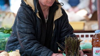 Zadar, 210312.
Unatoc velikoj susi koja vlada u zadarskom kraju, ovih dana na zadarskoj trznici su se pojavile prve sparoge.
Foto: Luka Gerlanc / CROPIX Zadar, 210312.
Unatoc velikoj susi koja vlada u zadarskom kraju, ovih dana na zadarskoj trznici su se pojavile prve sparoge.
Foto: Luka Gerlanc / CROPIX