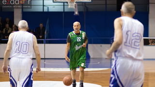 Fešta u povodu 80. rođendana Pina Giergie: Vetarani KK Zadar – Veterani KK Olimpija Fešta u povodu 80. rođendana Pina Giergie: Vetarani KK Zadar – Veterani KK Olimpija