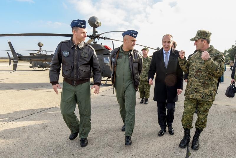 Zemunik: Predstavljena Eskadrila helikoptera OH-58D Kiowa Warrior