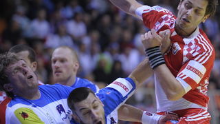 Vrsac, 180112.
Dvorana Millennium.
Europsko prvenstvo u rukometu, 2 kolo
Hrvatska – Slovenija.
Foto: Drazen Aleksic / Cropix Vrsac, 180112.
Dvorana Millennium.
Europsko prvenstvo u rukometu, 2 kolo
Hrvatska – Slovenija.
Foto: Drazen Aleksic / Cropix