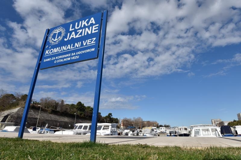 Uvala jazine, foto: D. Stanin, PIXSELL//camci, brodovi, uvala, vez, ilustracija, brodice, lucica, Luka, brod,