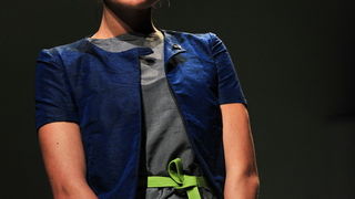 Zagreb, 241111.
Dreft Fashion Week revije pocele su u Hypo centru i prvi dan su svoje modele prezentirali: The Rodnik band, Petra i Maja Spoljar, Mara MiloglavMoretic, Aba Tomicic, Irina Balen Garland, Karim Bonet, Milena Rogulj.
Na slici: Aba Tomicic.
F Zagreb, 241111.
Dreft Fashion Week revije pocele su u Hypo centru i prvi dan su svoje modele prezentirali: The Rodnik band, Petra i Maja Spoljar, Mara MiloglavMoretic, Aba Tomicic, Irina Balen Garland, Karim Bonet, Milena Rogulj.
Na slici: Aba Tomicic.
F