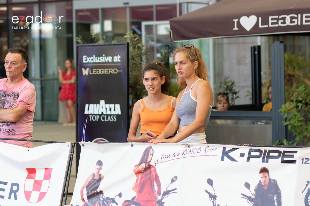 3×3 Basket Tour @ City Galleria