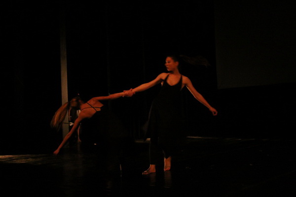 HNK Zadar: 5. Zadarski plesni festival u organizaciji Plesne udruge Gesta okupio je više od 260 plesača HNK Zadar: 5. Zadarski plesni festival u organizaciji Plesne udruge Gesta okupio je više od 260 plesača