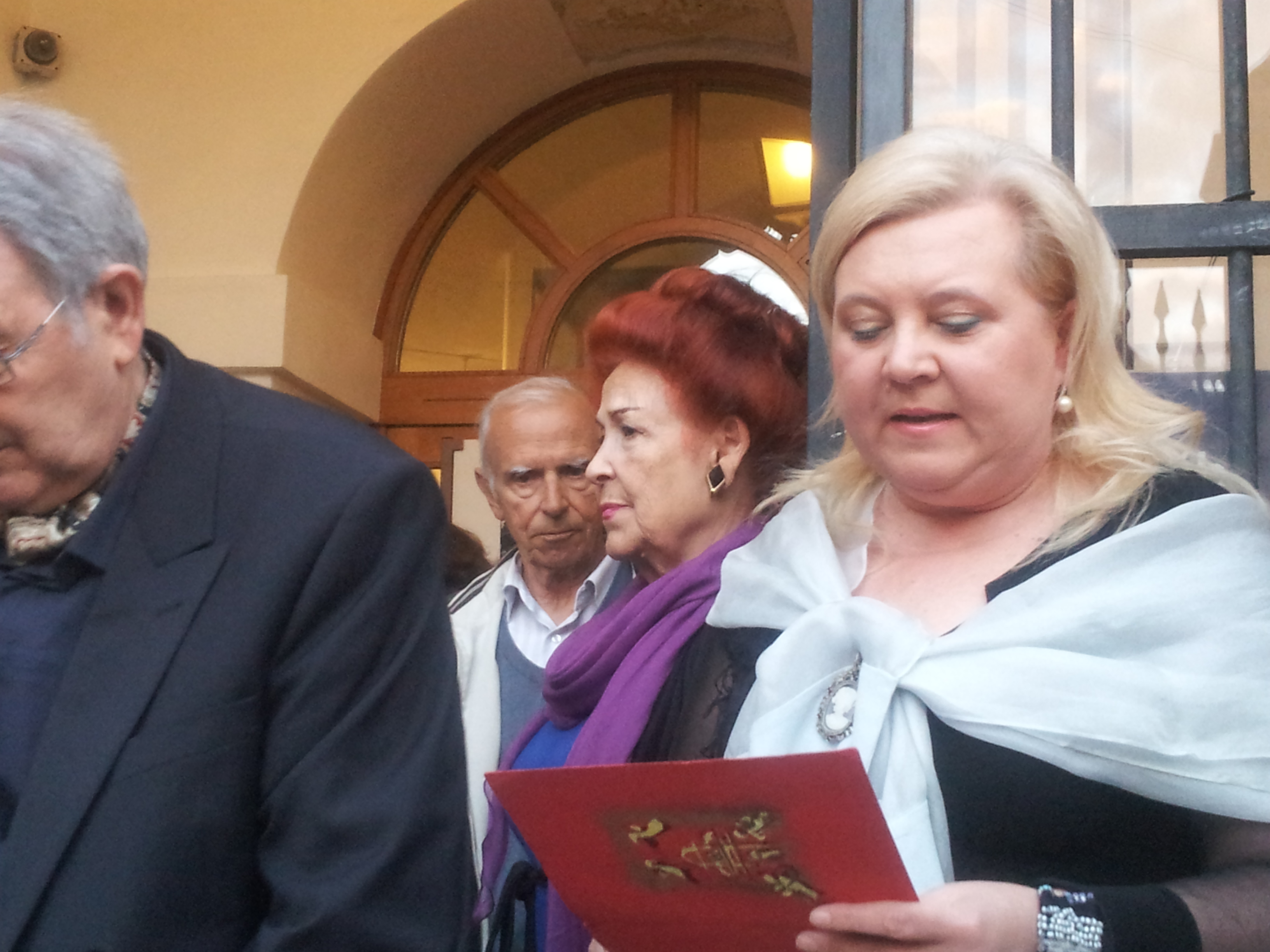 “Žena”- Marija Višić Guina “Žena”- Marija Višić Guina