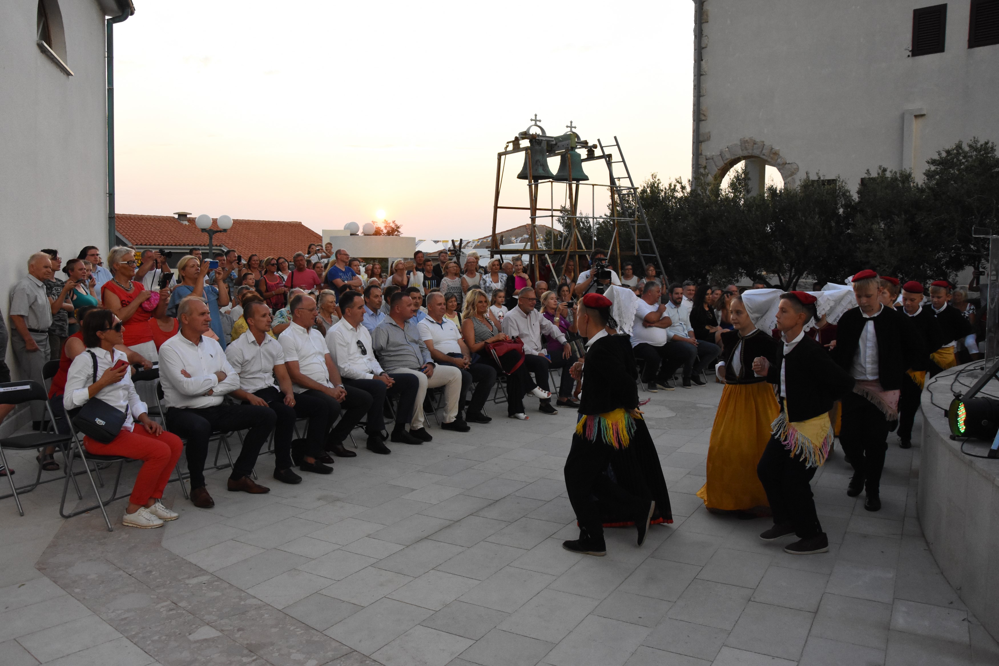 Kolan: Fešta od sira