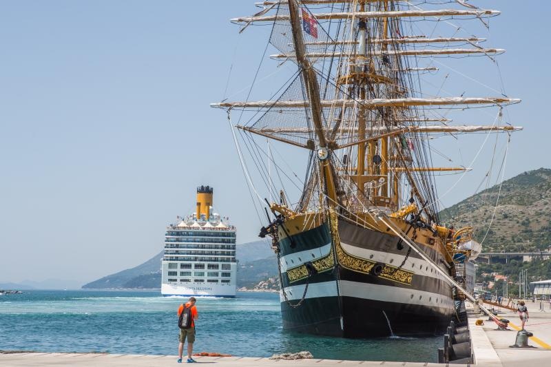 Talijanski školski brod “Amerigo Vespucci” u Dubrovniku. Photo. Grgo Jelavić/PIXSELL