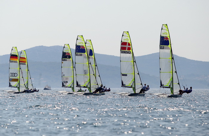 Zadar, 120512.
Danas zavrsava Svjetsko prvenstvo 49er-a u Zadru. Najbolje posade svijeta jedrile su danas u Zadarskom kanalu. Vecina ce otici kuci na kratki odmor, a potom ce se ponovno okupiti pocetkom lipnja u Velikoj Britaniji, na iducoj regati Svjetsk Zadar, 120512.
Danas zavrsava Svjetsko prvenstvo 49er-a u Zadru. Najbolje posade svijeta jedrile su danas u Zadarskom kanalu. Vecina ce otici kuci na kratki odmor, a potom ce se ponovno okupiti pocetkom lipnja u Velikoj Britaniji, na iducoj regati Svjetsk