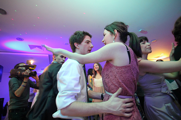 Maturalna večer gimnazije jurja barakovića (foto:Saša Čuka) Maturalna večer gimnazije jurja barakovića (foto:Saša Čuka)