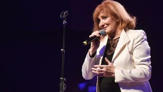 KD Lisinski: Prijatelji i Kemo – Hiljade pahulja bijelih KD Lisinski: Prijatelji i Kemo – Hiljade pahulja bijelih