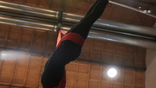 Arsenal: Xiomara Circo Art – ples na svili, Foto: Roberto Lerga Arsenal: Xiomara Circo Art – ples na svili, Foto: Roberto Lerga