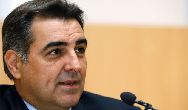 Sibenik, 160909.
Gradska knjiznica Juraj Sizgoric.
Presjednik Hrvatske Gospodarske Komore (HGK) i presjednicki kandidat Nadan Vidosevic na sjednici Gospodarskog vijeca zupanijske komore u Sibeniku u obracanju poduzetnicima. 
Foto: Niksa Stipanicev / CROPI