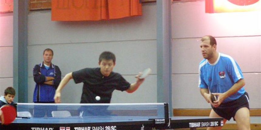 Karlović i Zeng Jia Karlović i Zeng Jia