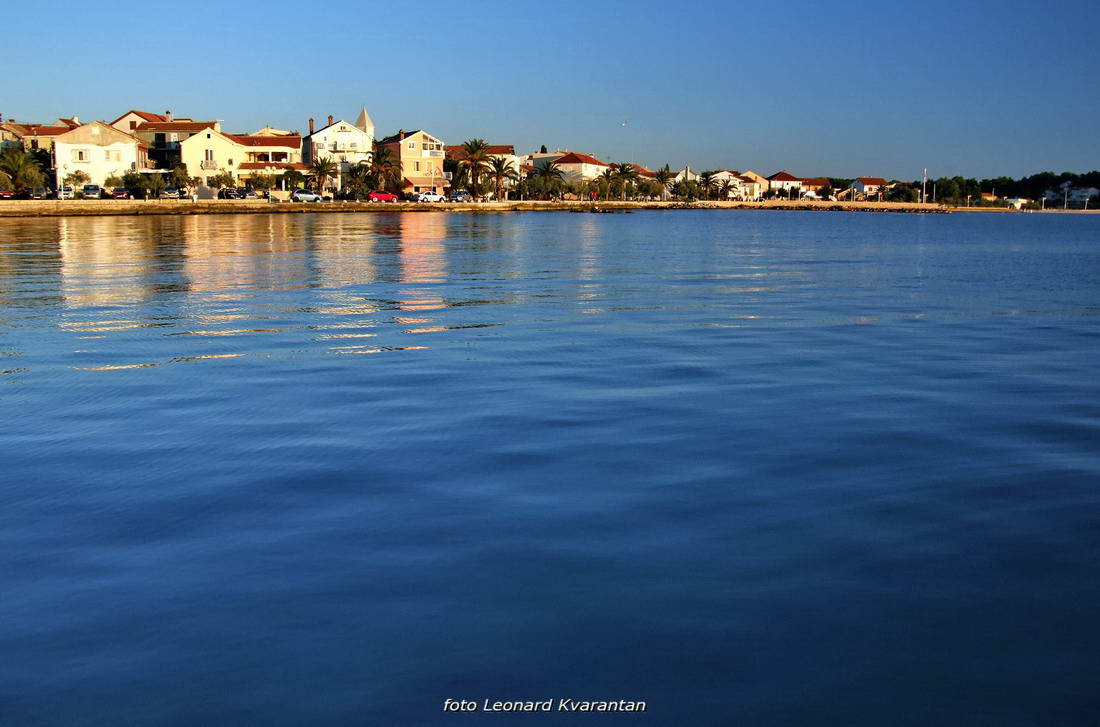 Malo Sukošana, pa Pakoštana, pa Puntaskale…, foto: Leonard Kvarantan