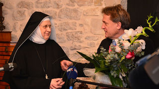 Gradonačelnik Kalmeta posjetio benediktinke; foto Iva Perinčić Gradonačelnik Kalmeta posjetio benediktinke; foto Iva Perinčić