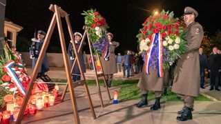 Andrej Plenković obilježio Dan sjećanja u Škabrnji Andrej Plenković obilježio Dan sjećanja u Škabrnji