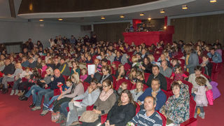Božićna čestitka plesnog odjela Glazbene škole Blagoje Bersa