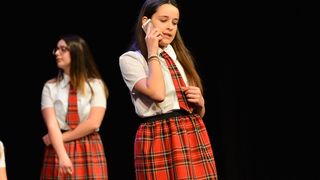 HNK Zadar: Premijera predstave “Tko i što brani”, Igrajmo se HNK Zadar: Premijera predstave “Tko i što brani”, Igrajmo se