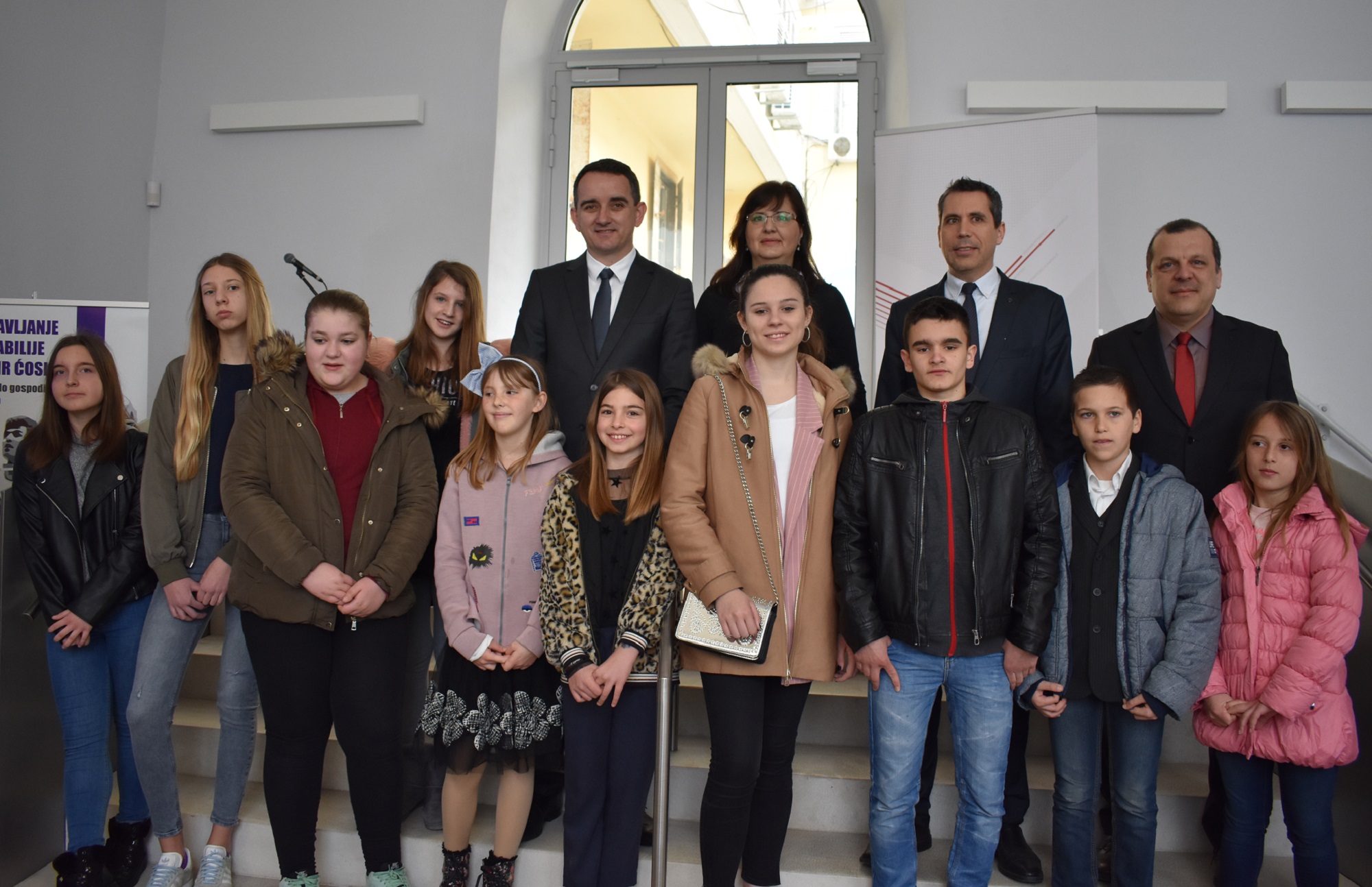 Dodjela nagrada učenicima za radove na natječaju “Hrvatska kakvu želimo” Dodjela nagrada učenicima za radove na natječaju “Hrvatska kakvu želimo”