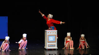 Plesna udruga Gesta: Ima li spasa za Djeda Mraza, Foto: Zeljko Karavida