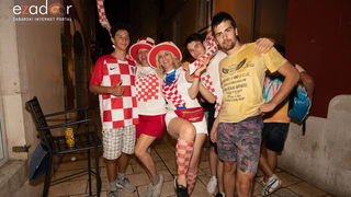 Čudesna noć: Velika fešta ulicama Zadra nakon plasmana Vatrenih u finale SP Čudesna noć: Velika fešta ulicama Zadra nakon plasmana Vatrenih u finale SP